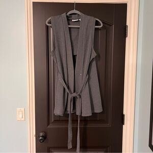 Never Worn | Susan Graver Gray Open Front Tie Sleeveless Tunic Vest | Size M
